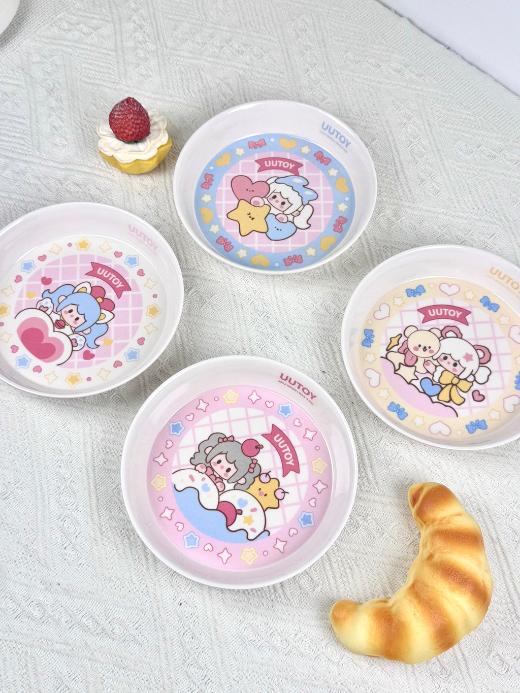 UUTOY Ceramic-Style Melamine Plate Blind Box